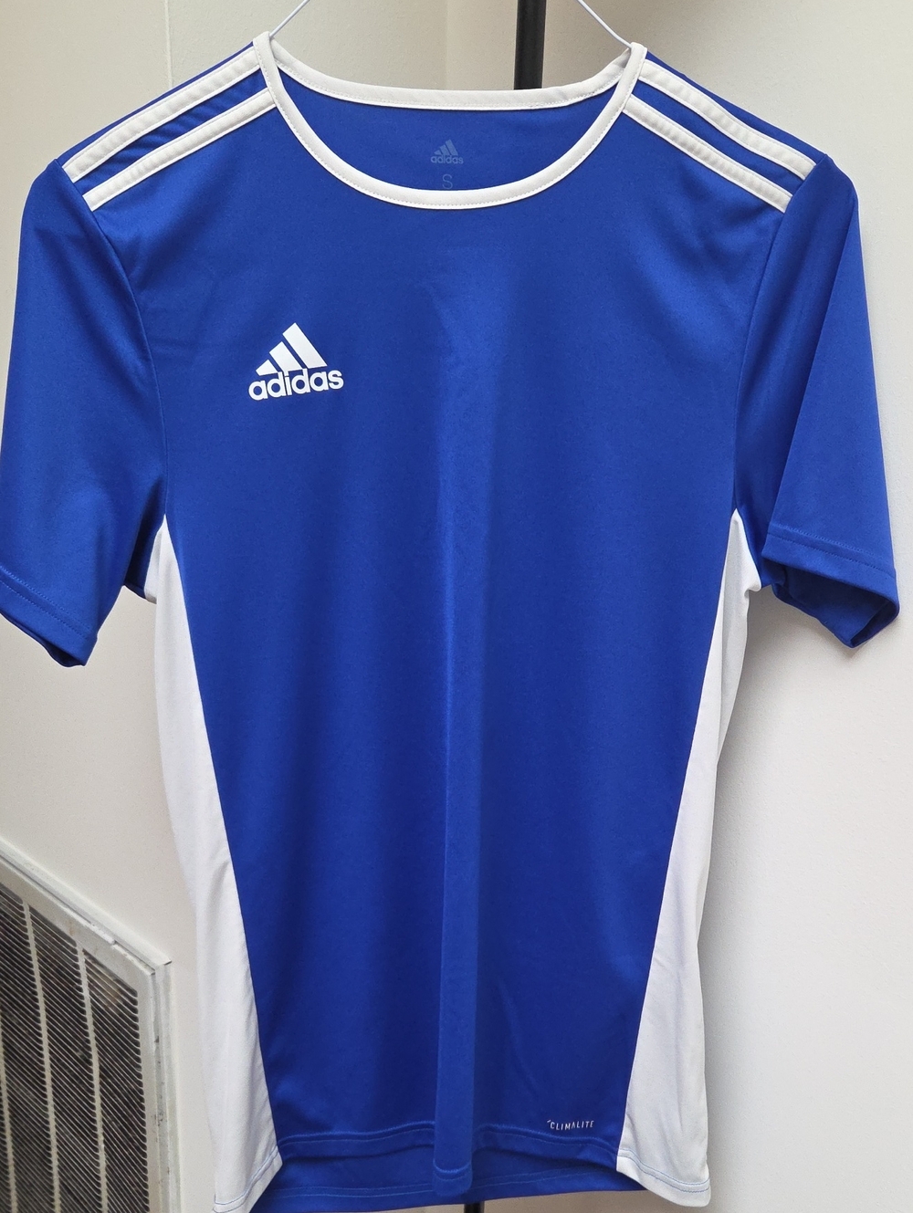 Adidas Men's Blue T Shirt